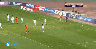 半场-郑铮任意球圆月弯刀 山东泰山暂1-0青岛青春岛